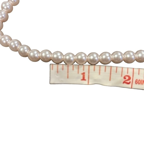 Pale Pink Faux Pearl Long Single Strand Necklace by Stephan & Co. - Picture 12 of 14